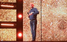 Adrian ţuţu, câştigătorul primului sezon al emisiunii românii au talent, de la pro tv. Romanii Au Talent Sezonul 10 Cine Sunt Cei 10 Magnifici Care LuptÄƒ Pentru Premiul De 120 000 Romanii Au Talent Protv