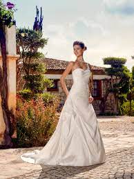 Evol Collection De Robes De Mariee Point Mariage Robe De Mariee Robe De Mariee Coloree Robe De Mariage