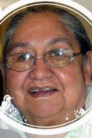 Davette Martinez's Instagram, Twitter & Facebook