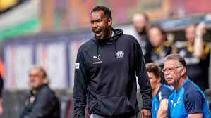 Es gehört zu unserer verantwortung, die sportliche. Hsv Trainer Daniel Thioune Der Ungeduldige In Den Arm Nehmer Kicker