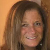 Linda Palmieri's Instagram, Twitter & Facebook