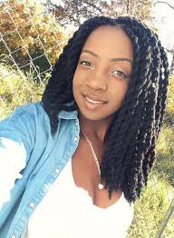 Yarn braids are hair extensions made from threads which you can add to your hair. Frisuren 2020 Hochzeitsfrisuren Nageldesign 2020 Kurze Frisuren Natural Hair Styles Hair Styles Braided Hairstyles