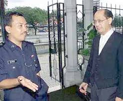 We did not find results for: No Fingerprints In Noritta Samsudin S Bedroom The Star