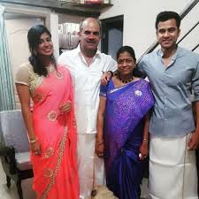 Vijay was born to the christian family. Actor Thalaivasal Vijay Family Photos