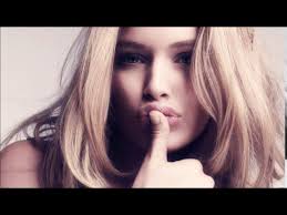 Elevven & Sarah Mark