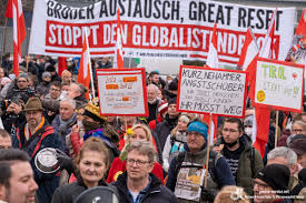 Jun 06, 2021 · ndp leader rachel notley would revive a consumer cap on electricity prices, consider a revamped provincial carbon tax and move more aggressively to introduce universal child care, she says. Presse Service Wien On Twitter Mitglieder Der Fpo Jugend Rfj Und Rechtsextreme Identitare Beteiligten Sich Mit Einem Transparent An Der Demonstration Hervorzuheben Ist Dass Roman Moseneder Mitglied Des Rfj Salzburg Landesvorsitzteams