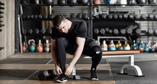 Grab a pair of dumbbells and bend forward at your hips until your torso is nearly parallel to the floor. The Dumbbell Reverse Fly Exercise Proper Form Lift Technique Myprotein