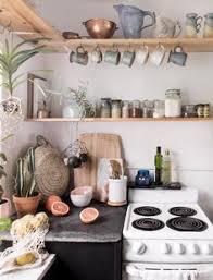 Homey Kitchen With A Diy Rustic Feel Open Shelves Jars Plants Small Kitchen Homey Kitchen Plants Rusti Offene Regale Kleine Kuche Diy Kuchen Rustikal