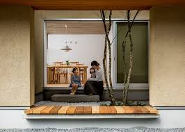 In many asian cultures, the garden is a place for meditative reflection, so feeling relaxed and in a state of tranquillity when entering in the space is key. Hearth Architects Designs Japanese House With Indoor Garden