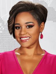 Melanie Townsend's Instagram, Twitter & Facebook