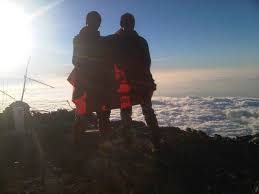 Puncak Pulau Jawa Boksi K Ghilman 3676 Mdpl