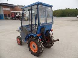 Importam si vindem tractoare second hand , direct din japonia. Mini Tractor Iseki Tx2160 De Vanzare Italia Cuneo Vm13270