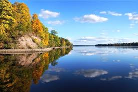 Er grenzt im norden an estland, im osten an russland und weißrussland und im süden an litauen. Litauen Landschaft Auf Litauen Reisefuhrer Reisen Lettland Litauen