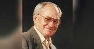 Hattie Newton's Instagram, Twitter & Facebook