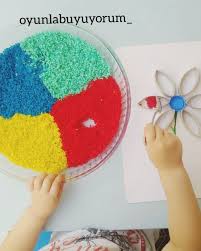 Renkli Pirinclerimiz Yapilisi Piapolya Pirinc Boyama Tarifinden 1 Su Bardagi Pirinc Az Miktarda Sirke Ve Az Miktarda Diy And Crafts Easy Diy Crafts