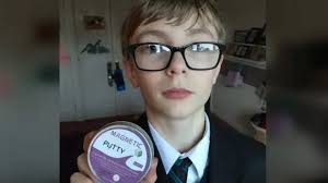 More retailers remove magnetic putty over arsenic fears