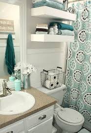 With the right approach, you can make your bathroom look bigger than it really is. 84 Small Apartment Bathroom Decoration Ideas Apartment Bathroomdecor Bathroomdecoride Diy Small Apartment College Apartment Decor Bathroom Decor Apartment