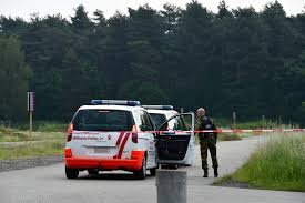 Pour rappel, l'ancien militaire avait fait trending story found. Jurgen Conings Un Sac A Dos Avec Munitions A Ete Retrouve Belgique Levif