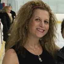 Mindy Schafer's Instagram, Twitter & Facebook