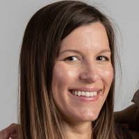 Danielle Minton's Instagram, Twitter & Facebook