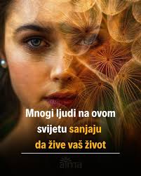 Ustani sa Suncem i pomoli se 🙏☀️ Moli se sam. Moli često... ❤ 🌄🌈