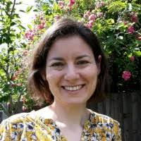 Eliza Bowles's Instagram, Twitter & Facebook