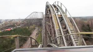 Colossos is very different from a traditional wooden roller coaster because it is prefabricated. Neue Colossos 2019 Im Heide Park Im Testfahrten Video