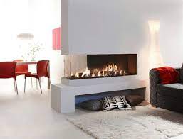 Napoleon, modern flames, amantii, touchstone, dimplex, classic flame, dura flame, real flame and more. 20 Gorgeous Two Sided Fireplaces For Your Spacious Homes