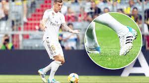 Toni kroos's adidas voodoo boot. The Reason Why Kroos Has Played In The Same Football Boots For 6 Years Oh My Goal Youtube