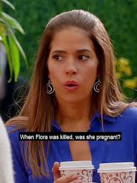 Marisol investigando sobre a morte de Flora. Ela estava grávida.  #deviousmaids #serie #misterio #viralvideo #fypシ #suspense #friends  #bestserie #you #foryou