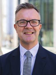 Harvey Gamble's Instagram, Twitter & Facebook