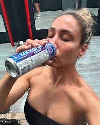 𝐌𝐚𝐫𝐲-𝐉𝐚𝐧𝐞 𝐎𝐯𝐞𝐫𝐚𝐥𝐥