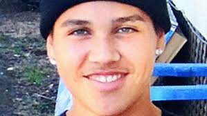 Policia qëllon 13-vjeçarin, kishte armë lodër