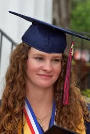 Mead Hall celebrates nine graduates