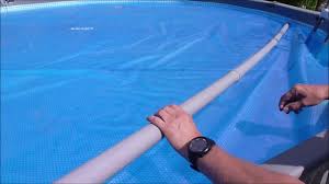 Runde Pool Solarfolie Aufwickeln Ganz Einfach Solarplane Intex Bestway Solar Plane Youtube