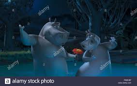 Download madagascar escape 2 africa to live great adventures with these curious animals. Nach Rechts Romantik Liegt In Der Luft Fur Wasserloch Lothario Moto Moto Will I Am Und Gloria Das Nilpferd Jada Pinkett Smith Von Dreamworks Madagascar Escape 2 Africa Madagascar Escape 2 Africa 2008 Von