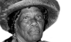 Earneen Palmer (Leonie/Miss Lone)