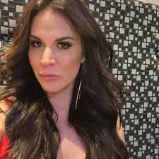 Misty Deleon's Instagram, Twitter & Facebook