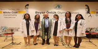 Check spelling or type a new query. Tip Fakultesinin Ilk Ogrencileri Beyaz Onluklerini E Psikiyatri