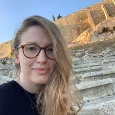 Janet Babin's Instagram, Twitter & Facebook