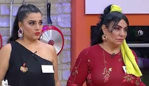 Şu anda elazığ'da yaşayan ezgi yıldırım 4 yıllık evli ve 16 aylık bir bebeği var. 3 Eylul Sali Gelinim Mutfakta Puan Durumu Sonucu Elif I Aglatti Dizicenter