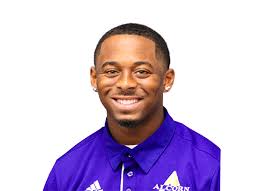 Wallace Melton's Instagram, Twitter & Facebook