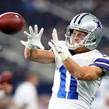 Find the latest in cole beasley merchandise and memorabilia, or check out the rest of our nfl football gear. Cole Beasley Scott Linehan Seem To Indicate That Dak Prescott Needs To Trust His Arm And Receivers Blogging The Boys