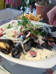 Bar Snack Pmu Le Grand Large La Trinite Sur Mer Restaurant Avis Numero De Telephone Photos Tripadvisor