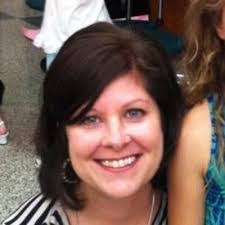 Daphne Land's Instagram, Twitter & Facebook