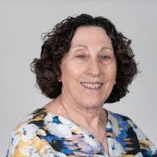 Carole Feldman's Instagram, Twitter & Facebook