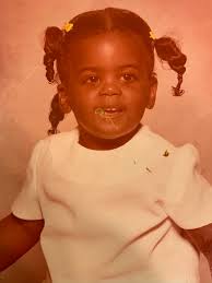 Pic of me and my bestie when we were little. Could anyone remove the girl  from the pic and clean it up a bit. Many thanks :)