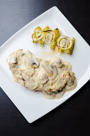 Just trust me on this one, i'll throw down with mario batali, giada or rachel ray any day and not even worry about it ! Creamy Italian Chicken Crockpot Recipe Cdkitchen Com
