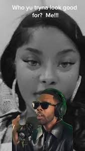 Martinique Smith (@marti_red985)