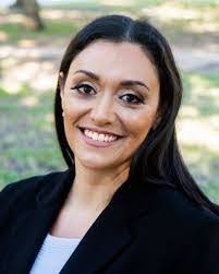 Sarah Dunker's Instagram, Twitter & Facebook